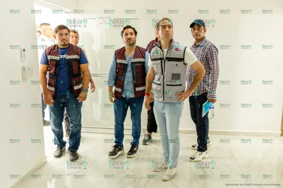Diego Castañón supervisa nuevas casas de salud en Chemuyil, Macario Gómez y Manuel Antonio Ay