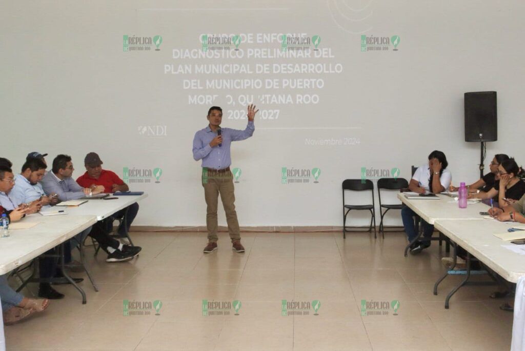 Imparten taller de diagnósticos sectoriales para integrar el plan municipal de desarrollo 2024-2027, de Puerto Morelos