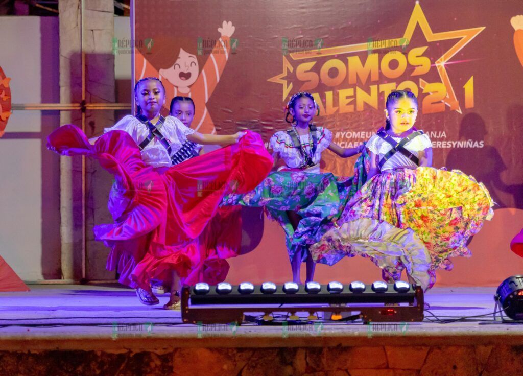 Gobierno municipal celebra programa “somos talento 2.1”