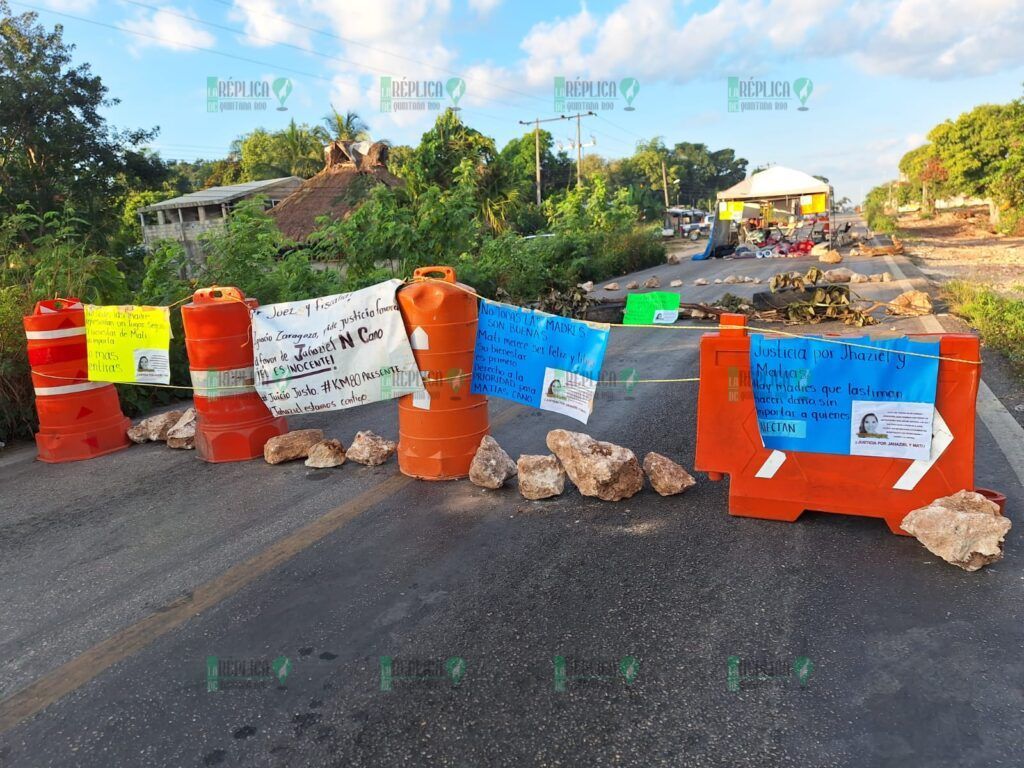 Bloquean carretera Cancún-Mérida por disputa de custodia de menor