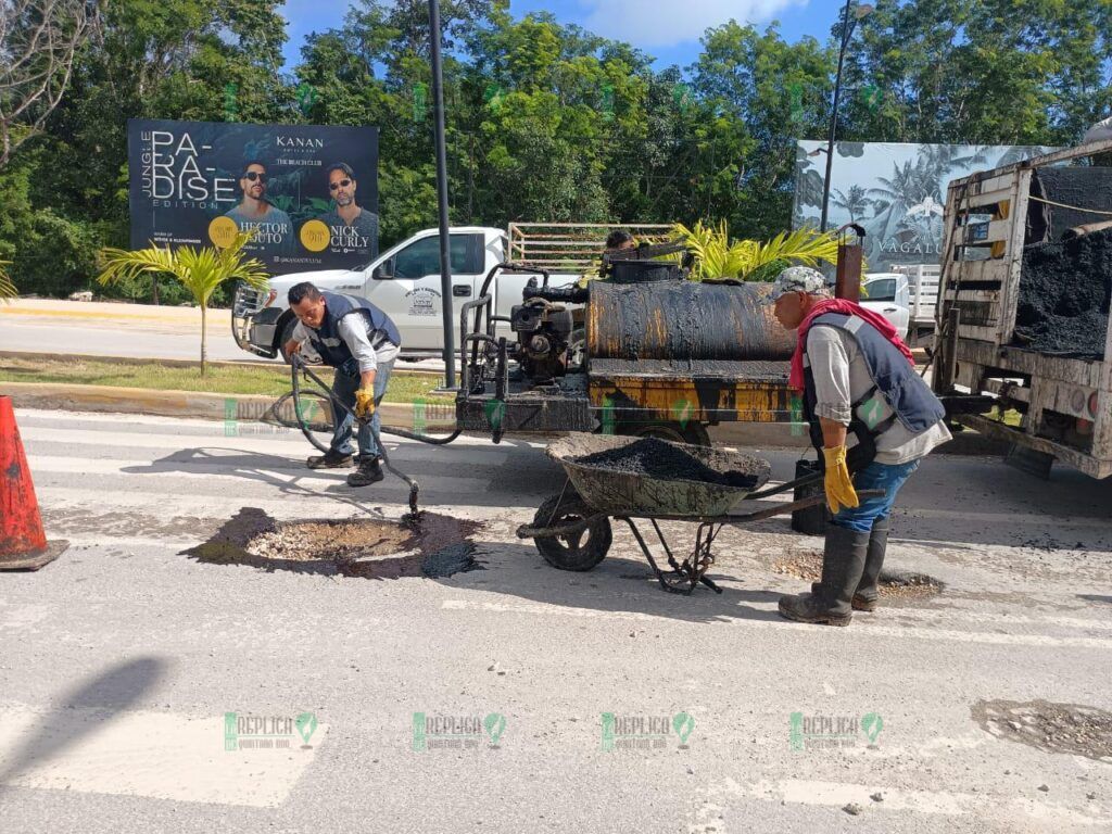 Inicia campaña de bacheo en Tulum