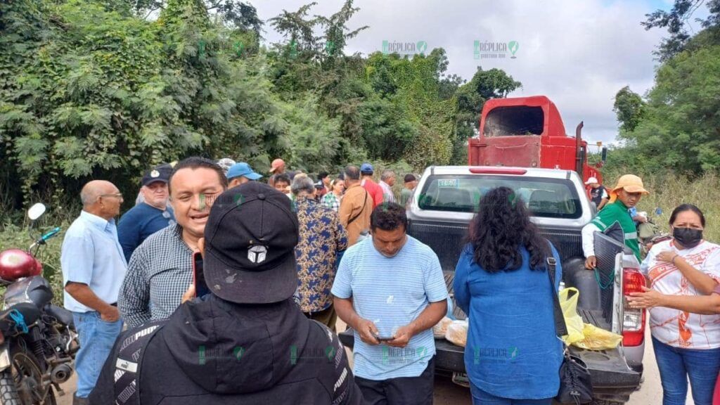 Bloquean ejidatarios camino al relleno sanitario de Chetumal