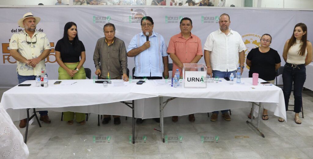 Presentan nueva mesa directiva de Sindicato de Transportistas de Carga en Puerto Morelos