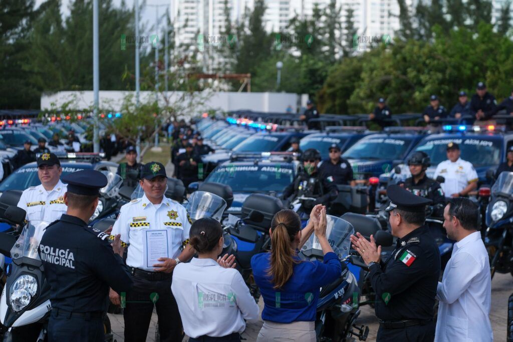 Entregan Mara Lezama y Ana Paty Peralta 127 unidades de tecnología avanzada a la Secretaría de Seguridad Ciudadana de Benito Juárez