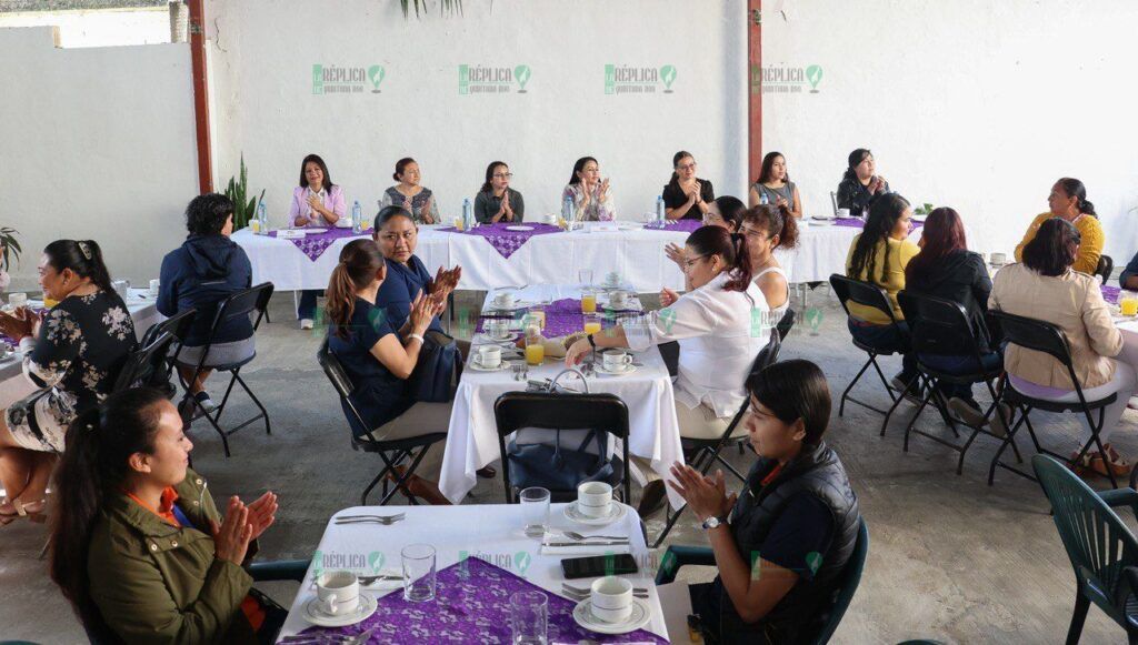 Convoca Blanca Merari a la unidad femenina para construir un mejor futuro en Puerto Morelos