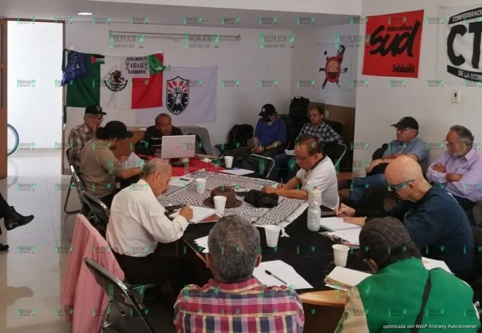 Socialistas dejan atrás a Morena y preparan su propia agrupación política nacional