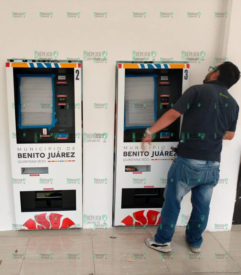 Instalan cajeros automáticos para cobro de trámites en Ayuntamiento de Benito Juárez